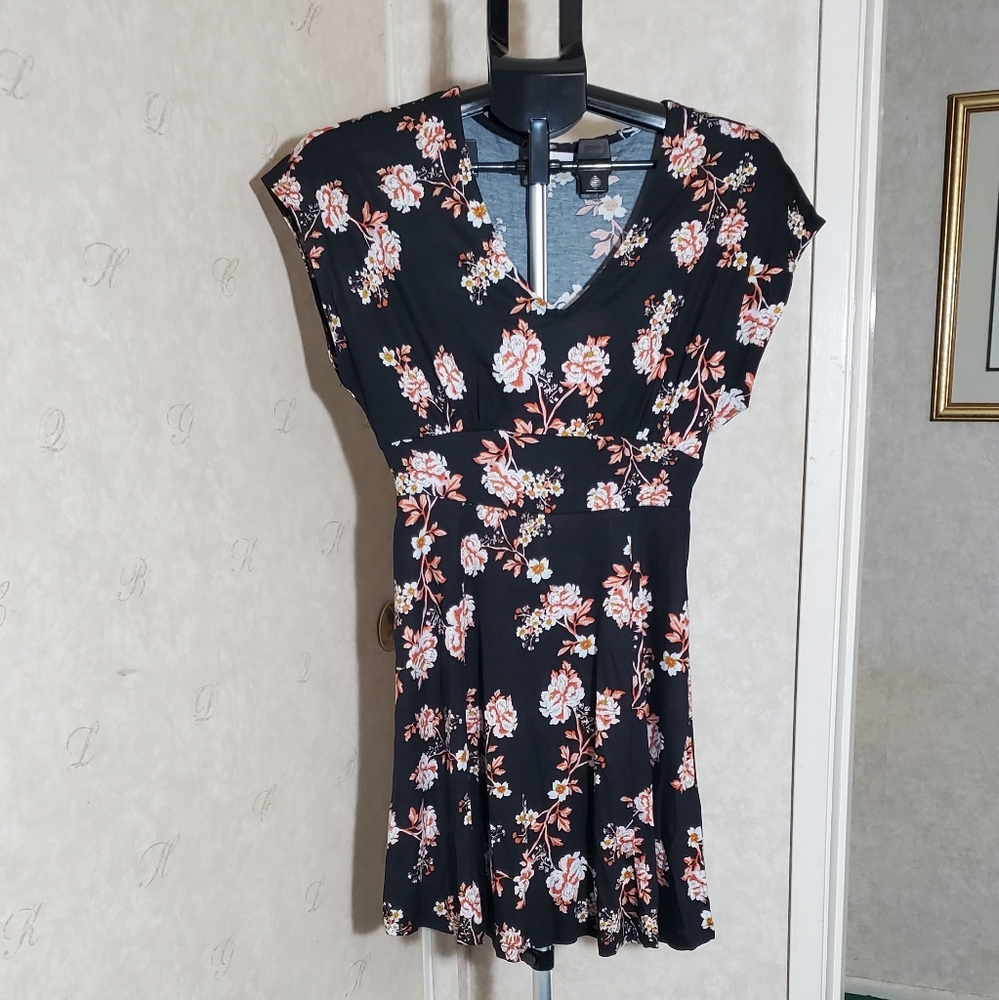 Women's V neck dress
